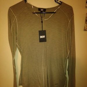 DKNY long sleeve shirt size medium color is Thyme.